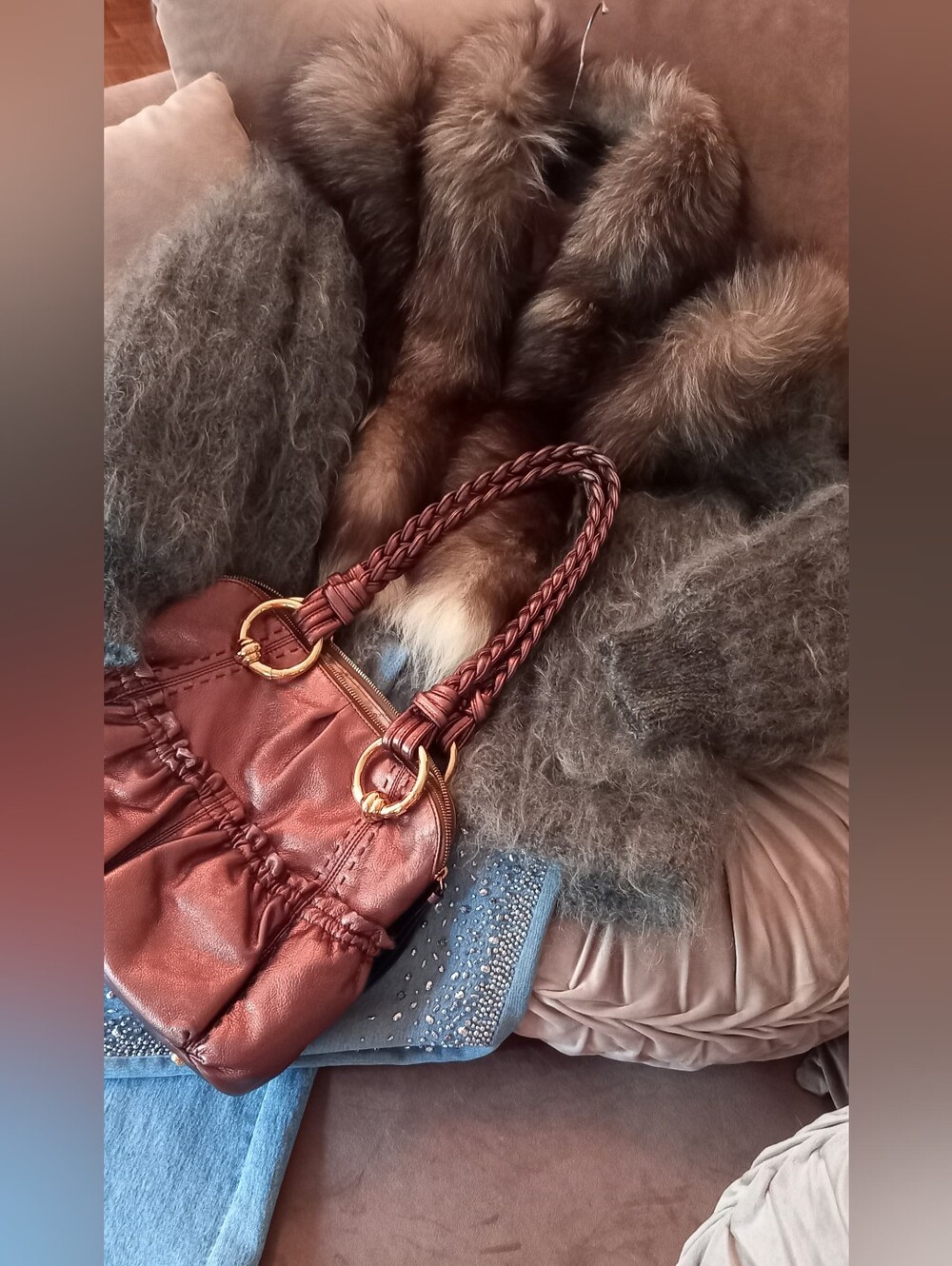 Unique 🦊coat - Picture 5 of 10